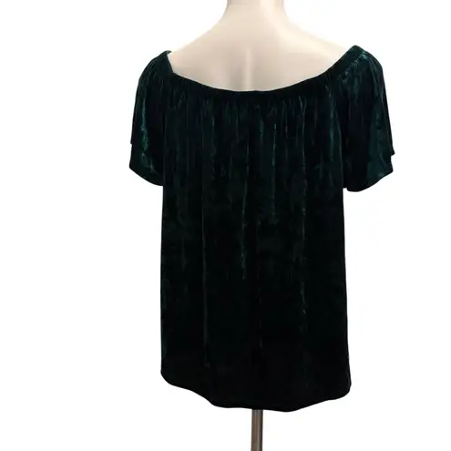 Socialite  Off the Shoulder Emerald Green Crushed Velvet Top, Sz L