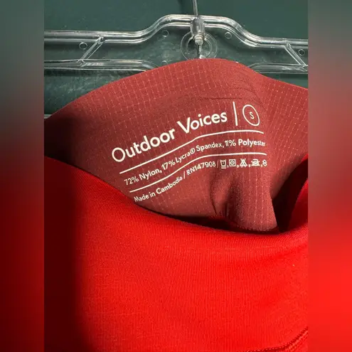 Outdoor Voices  Red Tech Sweat Mid Rise Cropped  Active Leggings