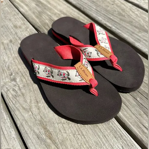 L.L.Bean  Women’s Flip Flops Size 6