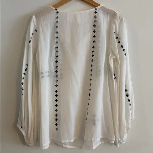 India Collection Emerson Fry Long Sleeve Button Down Pullover Blouse Top XS White