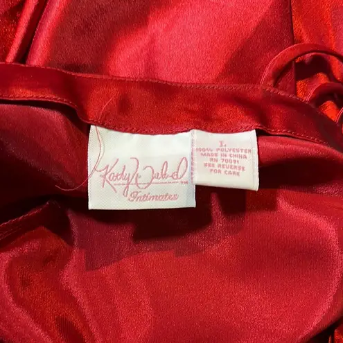 Kathy Ireland Vintage Intimates women’s Red Satin Nightgown size L
