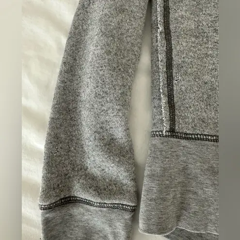 Aerie  grey hoodie jacket