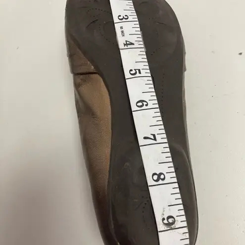 BARE TRAPS, Narizona Style, gold color, 7.5 flats, slip on, leather/man-made