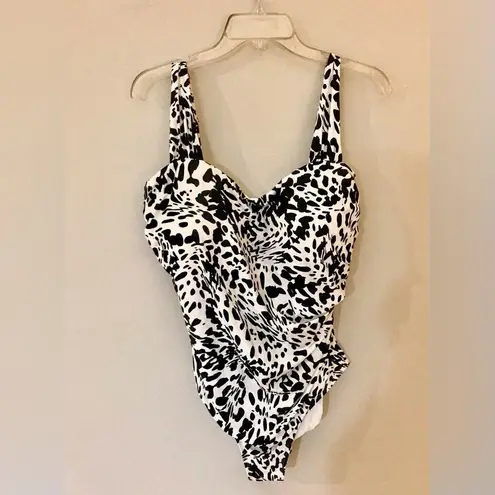 Jantzen NWT Glamour One-Piece with Adjustable Straps Pearl Animal