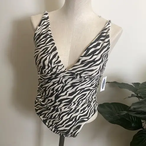 Old Navy  swimsuit Ruched Deep V-Neck OnePiece swimwear Cream Black animal size S