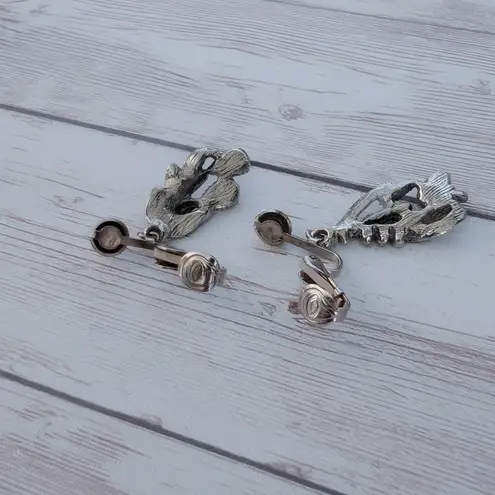 Vintage Clip On Earrings