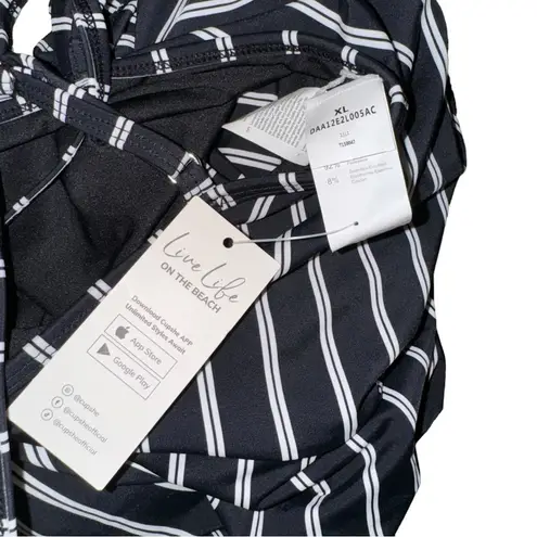 Cupshe NWT  Striped One Piece Swimsuit Black and White Size XL
