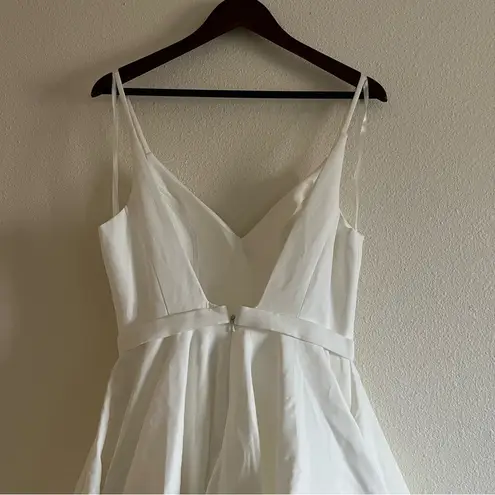 Mac Duggal NWOT Ienna for Fit & Flare Cocktail Dress Short A Line White Size 4