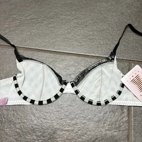 Savage X Fenty Gingham Plunge Bra Panty Garter Set Black White 32C Medium Cheek Size undefined