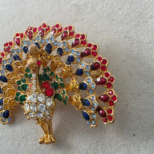 Vintage Gold Multicolor Peacock Broooch Pin