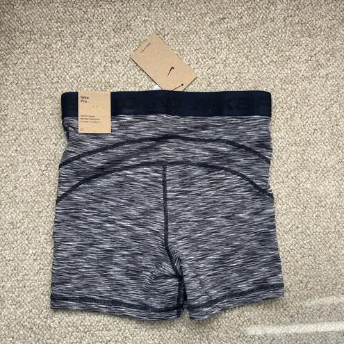 Nike  Pro Women’s 3” Dri-Fit Navy Blue Training Spacedye Spandex Sz S NWT