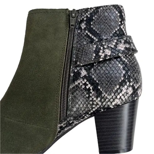 Vionic LIKE New Leather Ankle Boots