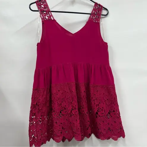 Entro  crochet embroidered babydoll style small tank top sleeveless