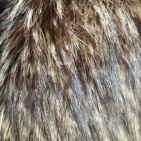 Shaggy faux fur vest animal print ski resort snow Brown Size M