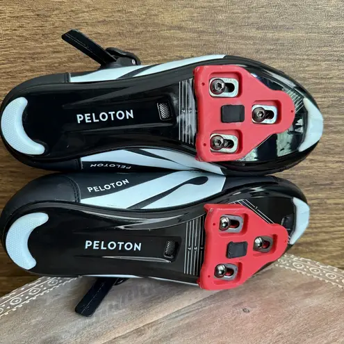 Peloton Bike Indoor Cycling Shoes Women's Size 38 EU / 7-7.5 US Black Biking