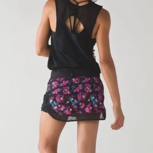 Lululemon  Mini Midnight Bloom Black Deep Fuschia Print Hotty Hot II Mesh Skirt 2