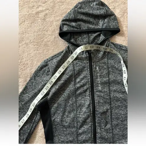Brooks  Women’s Equilibrium Technology Full Zip Active Jacket Heather Gray Sz‎ S