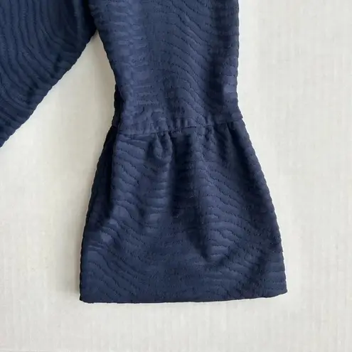 J. McLaughlin Women’s Blue Kyla Textured Bell Sleeve Top Small