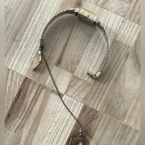 Seiko SGP Gold Plated Vintage Ladies Watch Mechanical Winding Gold Dial