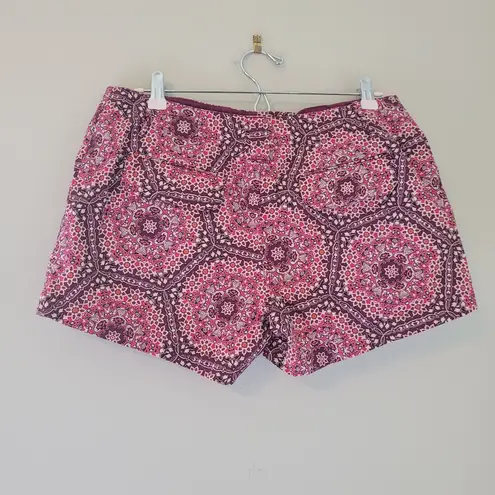 New York & Co. Manhattan Chino Shorts in Pink and Red Print