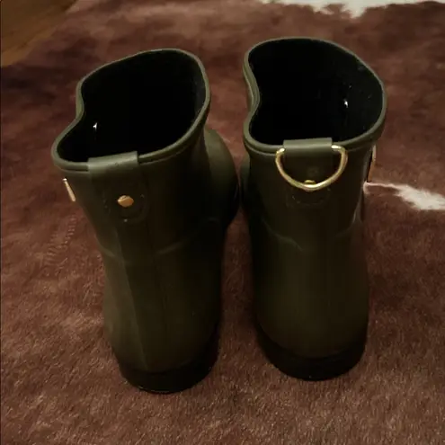 Alice + Whittles Olive Ankle Rain Boot Size 10 Green