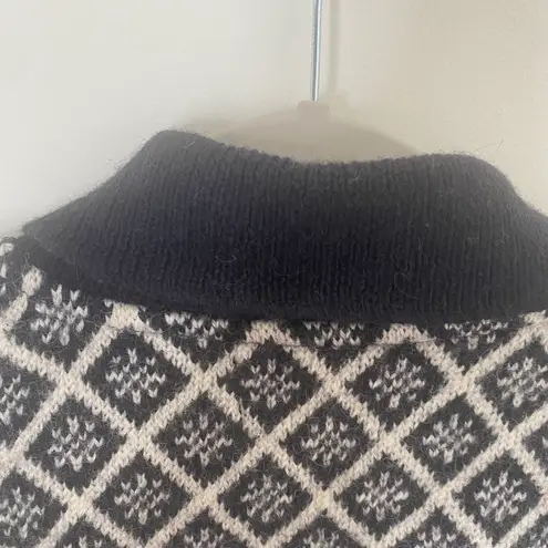 Alps Vintage Snowflake Pattern 100% Wool Cardigan Sweater