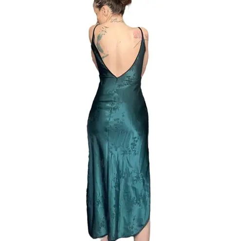 Byer California California Dynasty medium RARE & vintage green satin slip dress, nightgown​