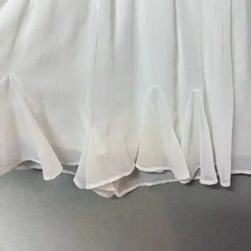 Francesca’s Mi Ami White Snatched Waisted Short Sleeve Romper Womens Size M Size M