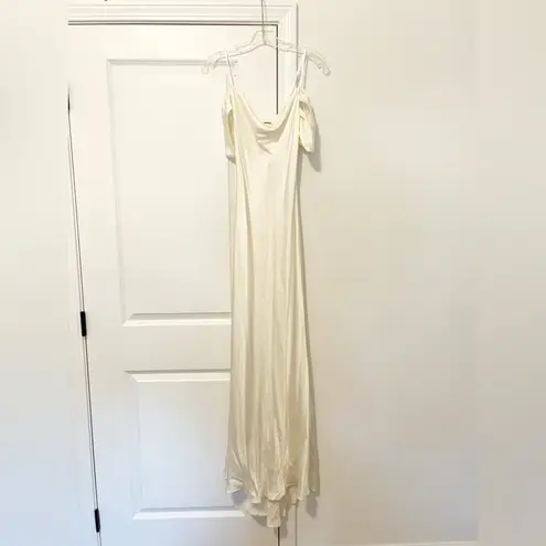 L'Agence Kenna Silk Gown in Ivory