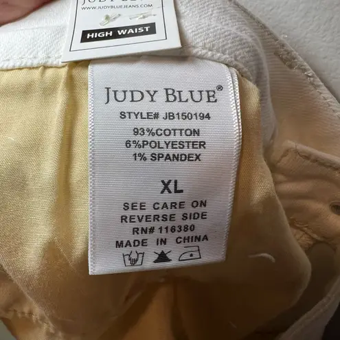 Judy Blue Women's These Are The Days Tulip Hem Short White Button Fly NEW Sz XL