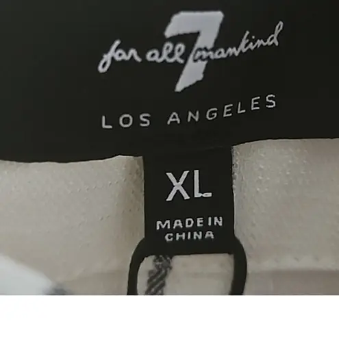 7 For All Mankind NWOT  Women's High-Waisted Striped Shorts - Size XL