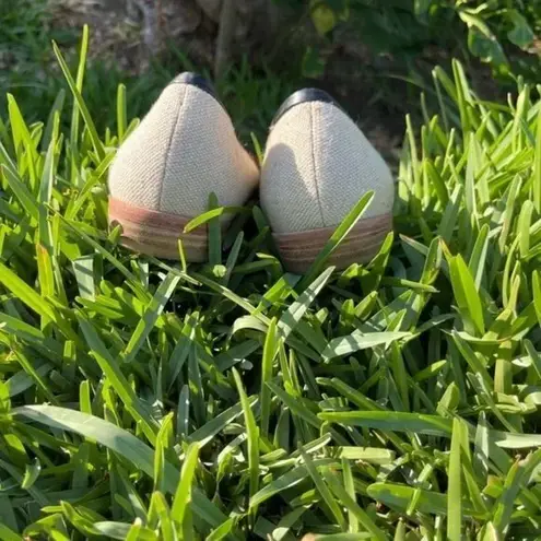 Etienne Aigner NEW CANVAS Beige Fabric Flats Slip On Shoes Womens Size 7…