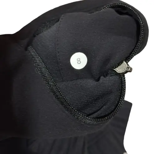 Lululemon Think Fast Hoodie Jacket Women's Size 8 Black Stripe Sporty Athleisure