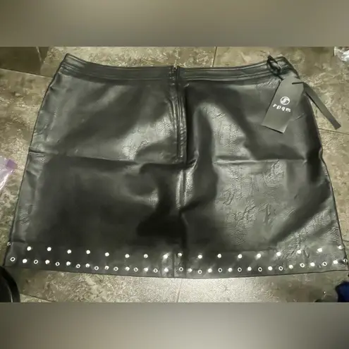 New! S P Y M Faux Leather High Waisted Bodycon Mini Zip Up Skirt Black Size 3X