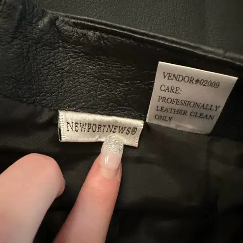 Newport News black leather mini skirt size 10