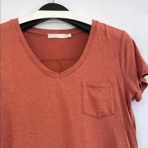prAna Womens Foundation Short Sleeve V-Neck Terra Heather Burnt Orange Tee Small