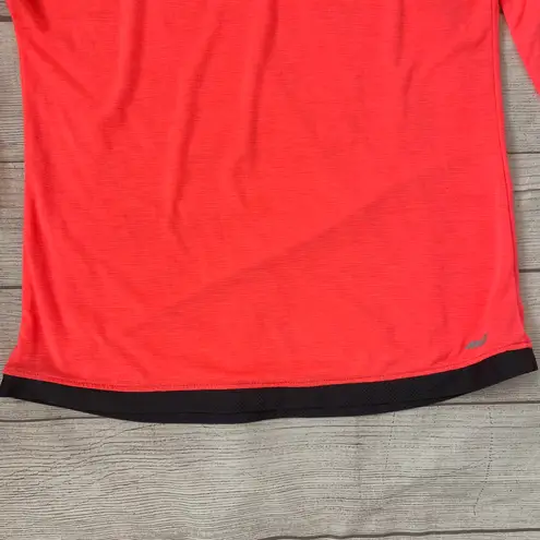 Avia women S Longsleeve Crewneck activewear top w/mesh side sleeves orange/black