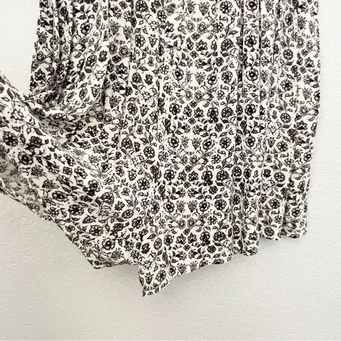 Sadie and Sage  Romper White Black Floral Small