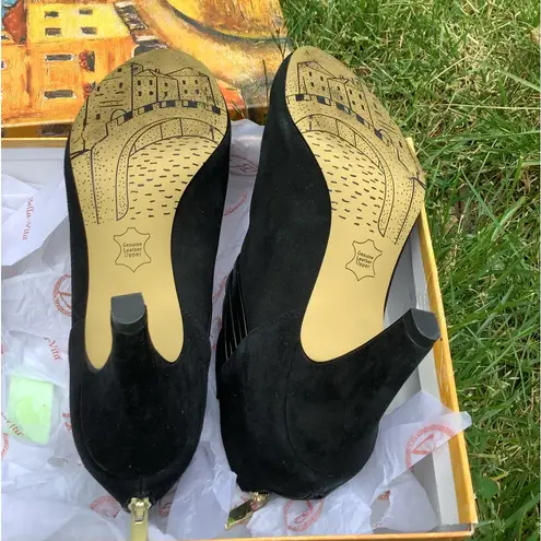 Bella Vita genuine suede leather booties❣️LIKE NEW❣️