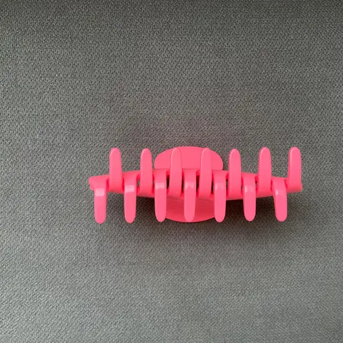 Alo Yoga 90's Claw Clip Neon Bubblegum