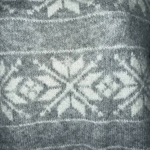 CUPCAKES AND CASHMERE Fair Isle Gray & White Snowflake Turtleneck Sweater EUC S