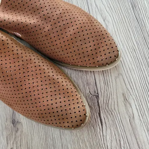 Very Volatile Mesquite perforated slide size 8