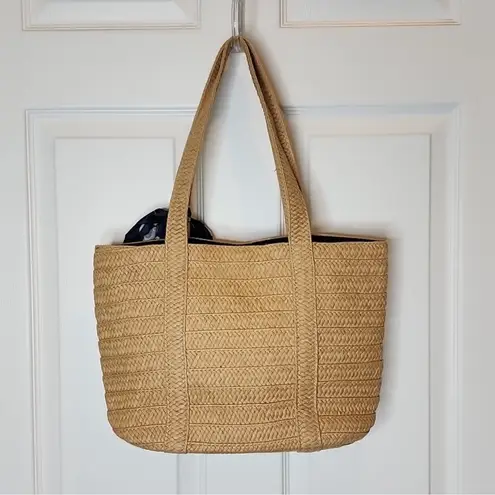 Draper James NWT Everyday Straw Tote Bag With Floral Scarf