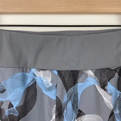 Sweaty Betty Athletic Shorts Women’s Size Small Gray Unlined Running Active