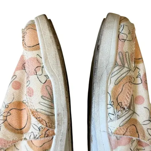 Vionic beach Malibu fruit print canvas slip on shoes women size 6.5