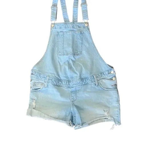 Isabel Maternity by Ingrid & Isabel Shortall Maternity Jean Shorts Light Wash 8 Blue Size undefined