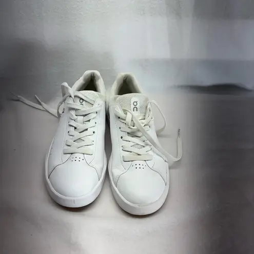 On Clouds Roger Advantage White Leather Sneakers