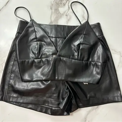 NWT House of Harlow 1960 Vegan Leather Black Shorts & Crop Top Size 8