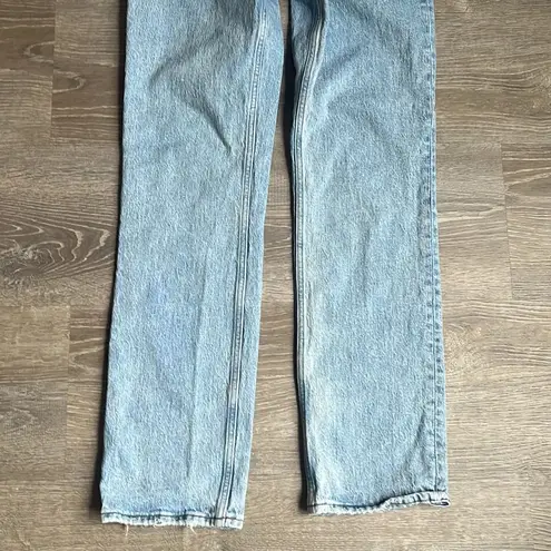 Abercrombie & Fitch  Ultra High Rise 90s Straight Jean criss cross