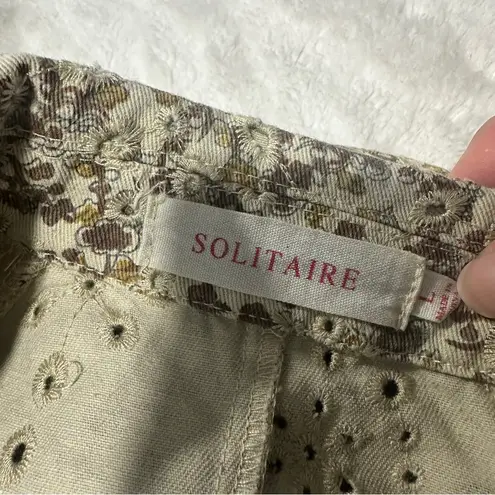 Solitaire Size L Neutral Tan Floral Embroidered Snap Front Cropped Jacket